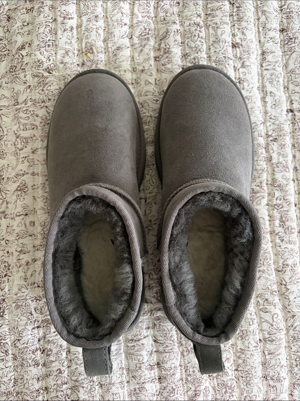 UGG classic ultra mini boots